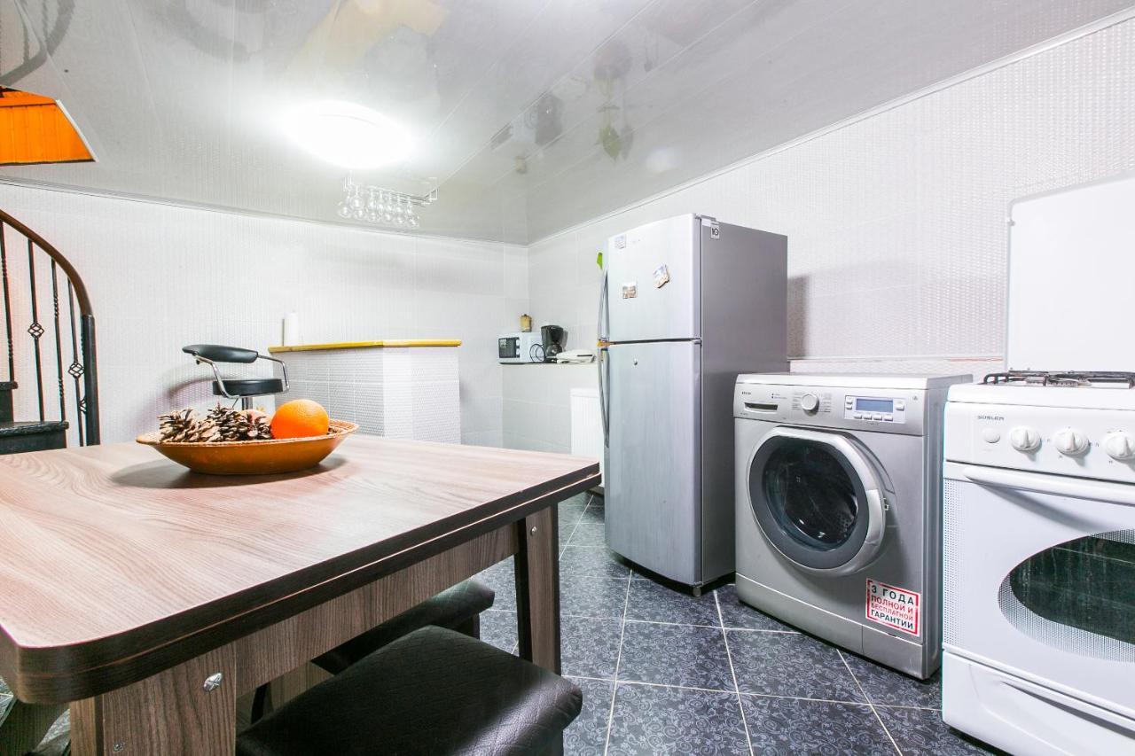 Nikas Apartment Тбілісі Екстер'єр фото