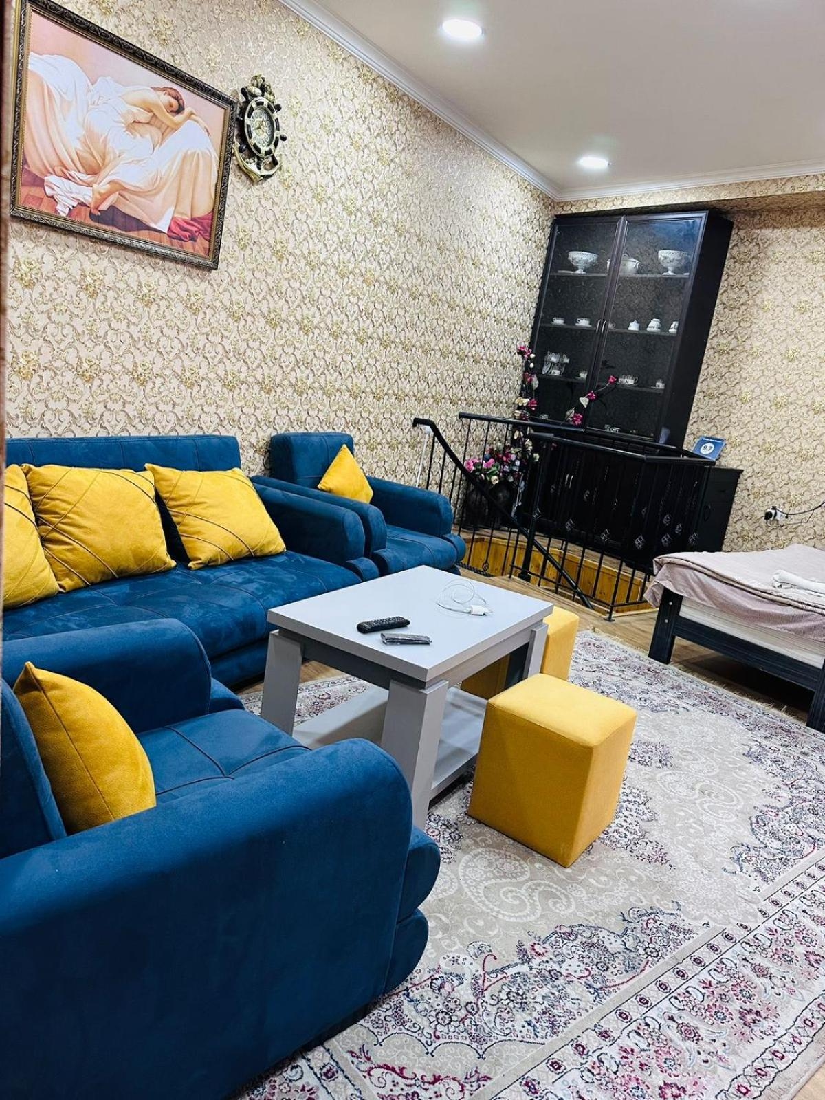 Nikas Apartment Тбілісі Екстер'єр фото