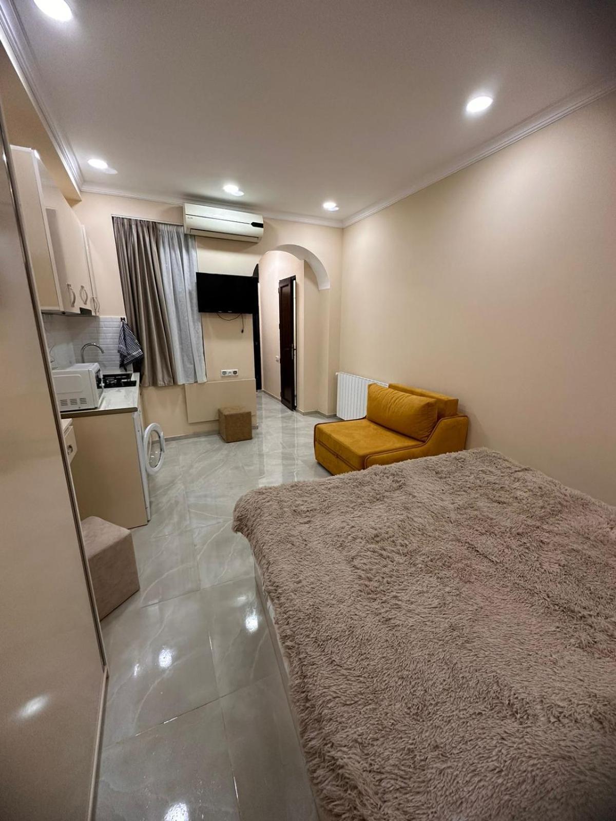 Nikas Apartment Тбілісі Екстер'єр фото